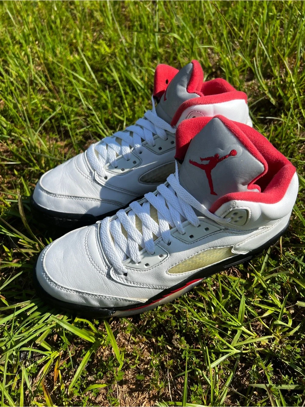 CLEAN Air Jordan size 7 Mens 5 V Retro Fire Red 2020 Shoes